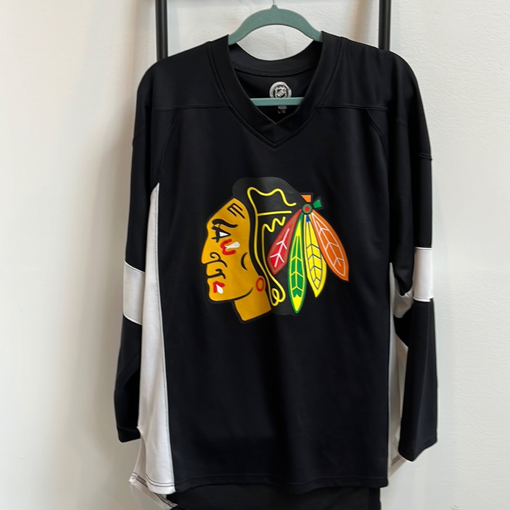 Vintage Reebok Portland Blackhawks NHL Jersey Men's Size L Black Hockey Logo